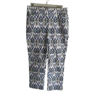 CHICO'S 40th Annniversary Brigitte Ikat Blue and White Ladies‎ Cropped Pants, 6